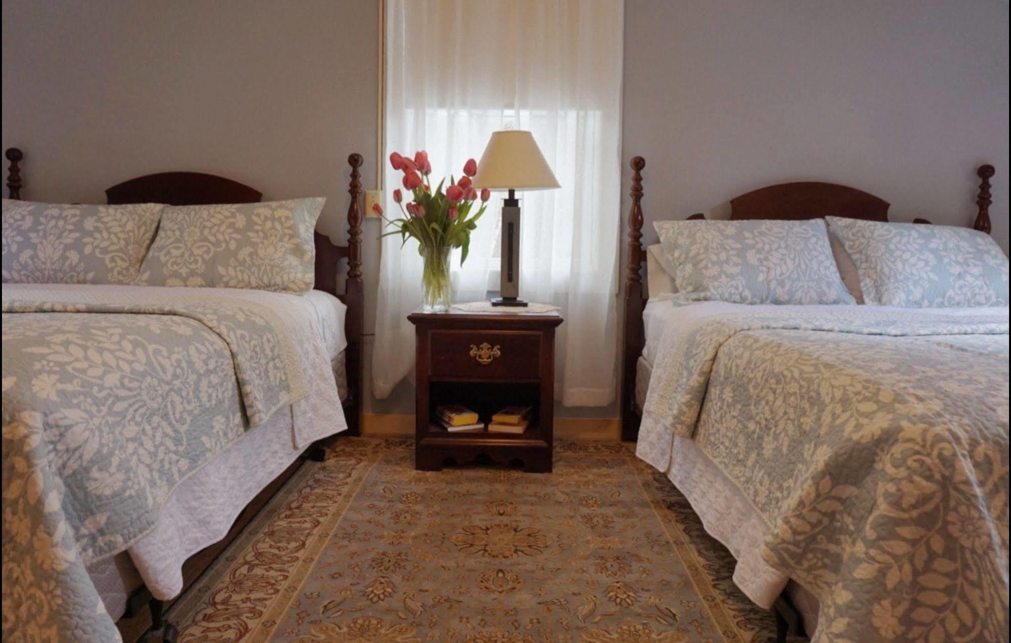 The Chipman Inn Ripton Extérieur photo