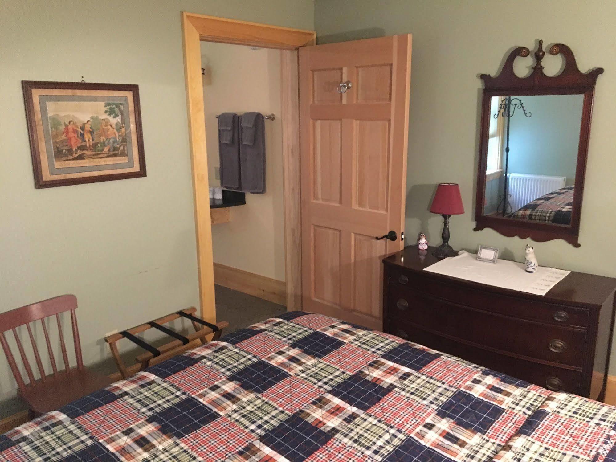 The Chipman Inn Ripton Extérieur photo